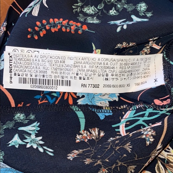 💐 Floral Midi Dress - Picture 4 of 4